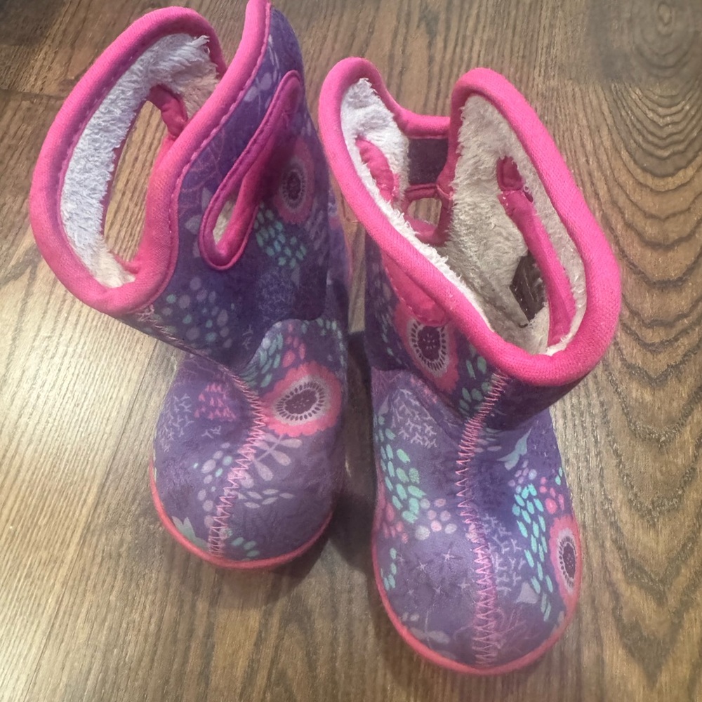 Bogs Kids Boots in Pink and Purple